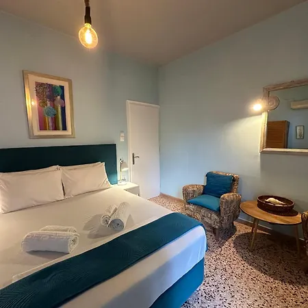 Omiros Apartment *